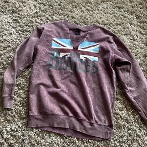 BEATLES super cute sweatshirt size medium